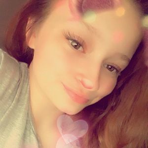 Meet your Posher, Chelsie